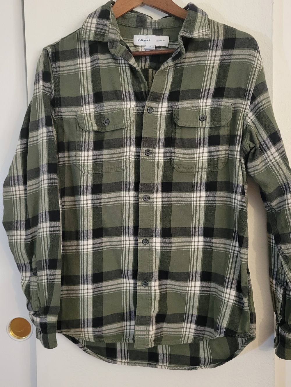 Old Navy Olive and Black Plaid Button-Up Shirt